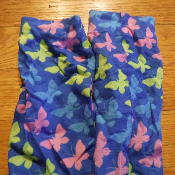 Ovation Kids Zocks Boot Socks 1 Pair Butterfly Pattern Blue - Picture 2 of 4